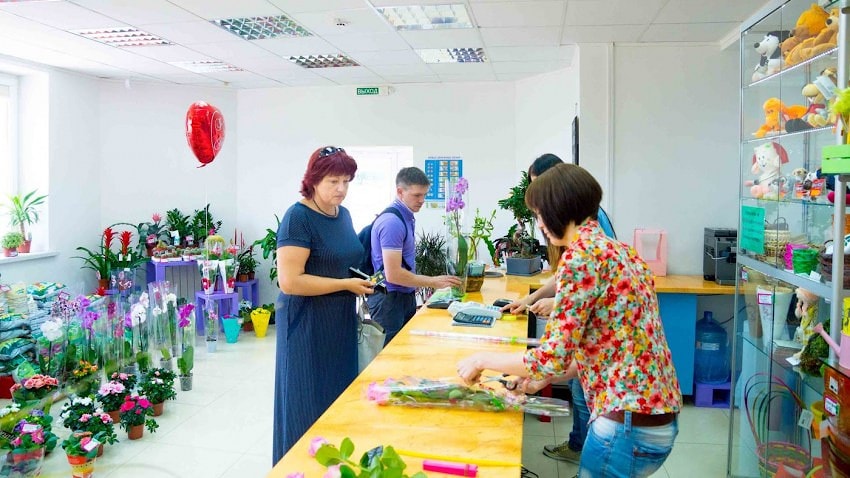 Рассказ о флористе Елена из магазина цветов в Новополоцке