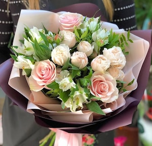 Цветы "Елена" с доставкой из магазина в Новополоцке