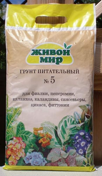 Купить грунт для растений питательный "Живой мир", цена по запросу в магазине  