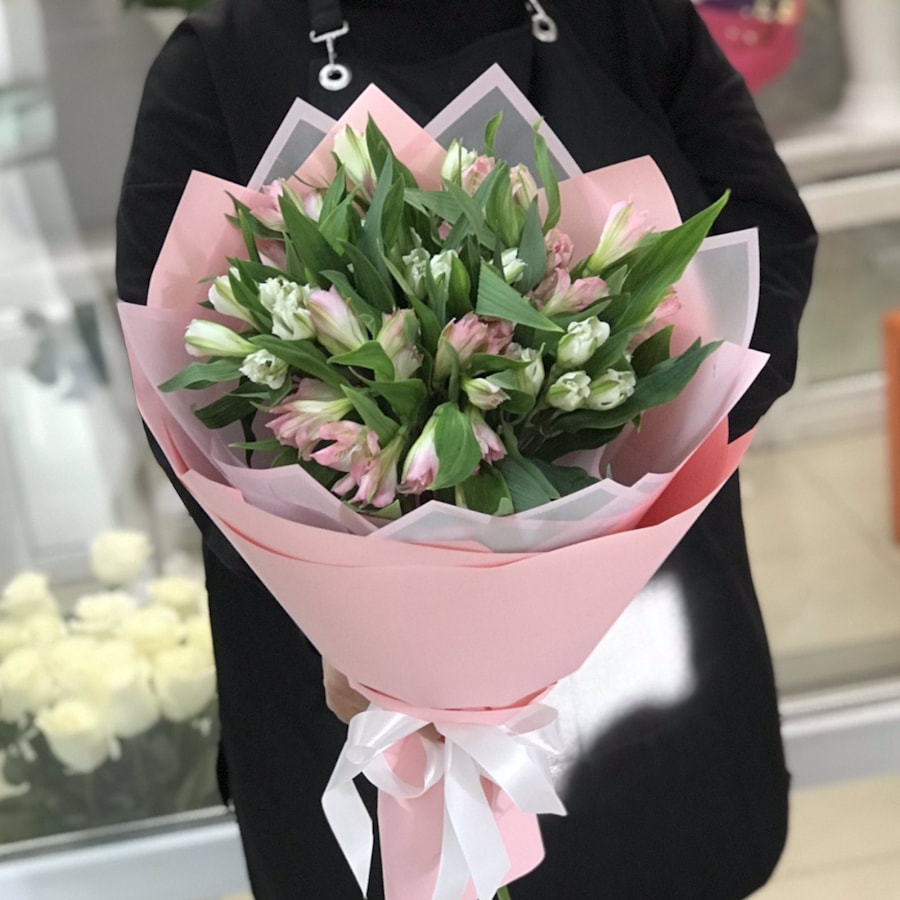 Букет .0 "Альстромерия Фламинго"