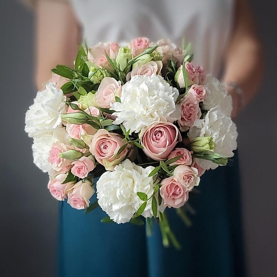 Букет невесты "Белое и розовое"